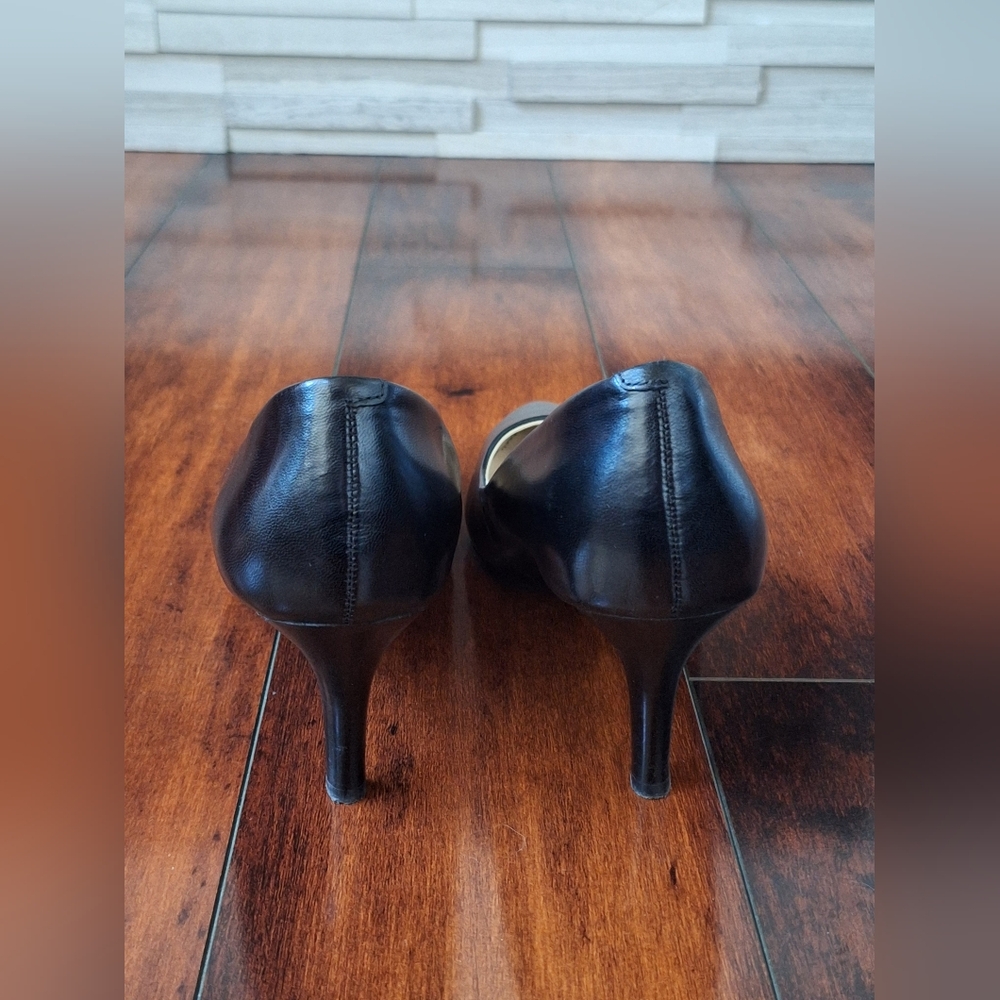 Nine West Black Leather Heel Stiletto, Classic Pointed Toe, Size 9 - Picture 5 of 8
